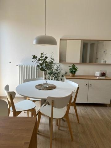 Puccini Apartment Modena Exteriör bild