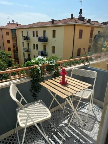 Puccini Apartment Modena Exteriör bild